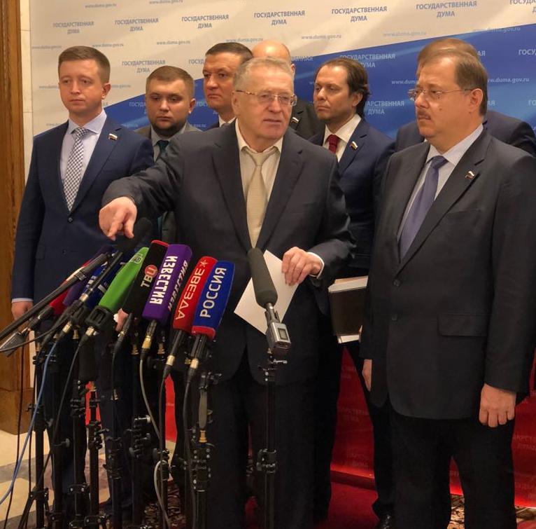 Владимир Жириновский провел первый в 2018 году пресс-подход