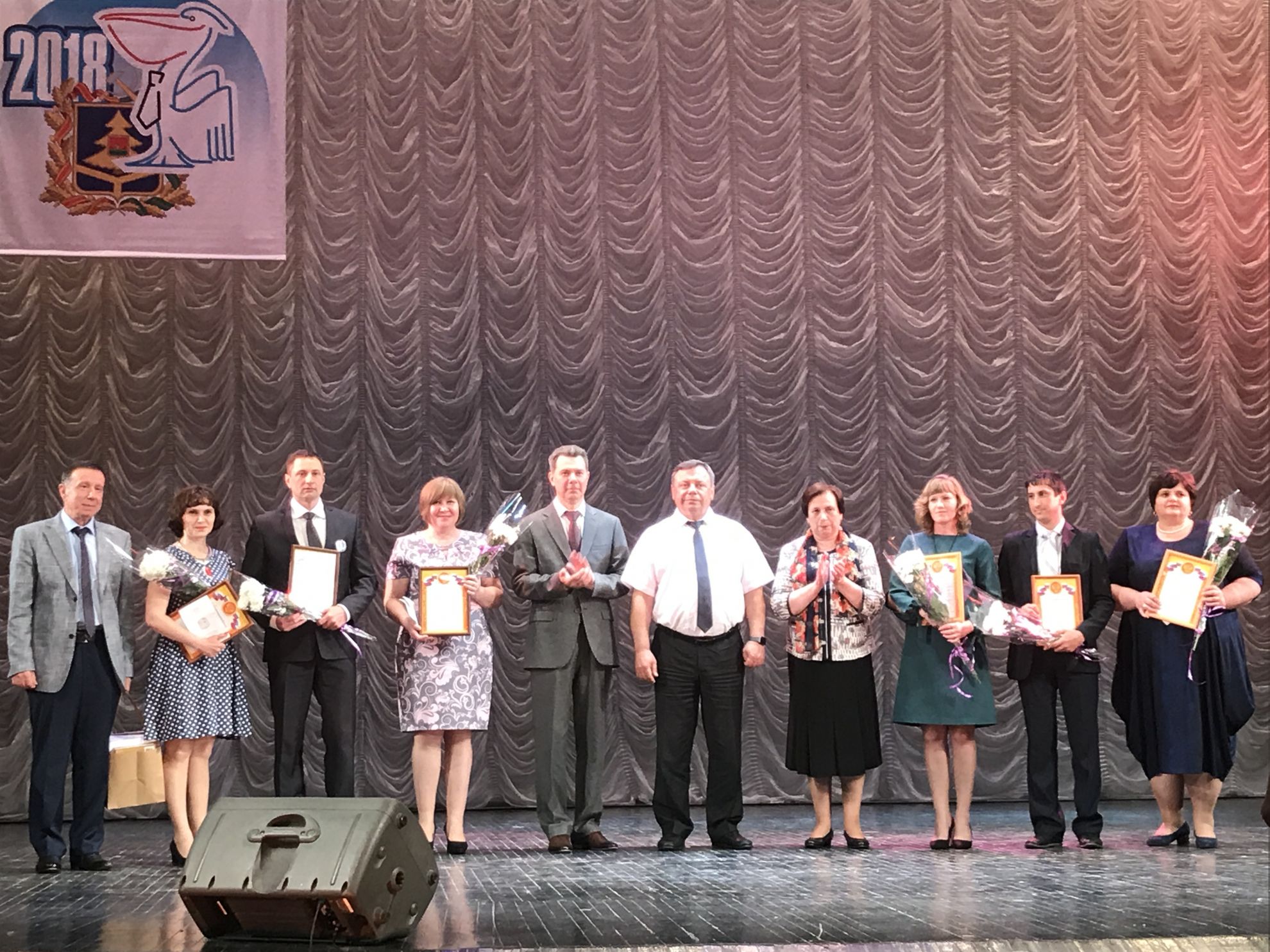 Лучшие педагоги Брянской области получили награды от Бориса Пайкина