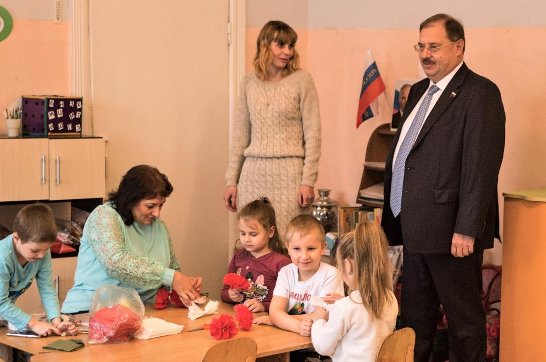 Борис Пайкин продолжает помогать детским садам Брянской области